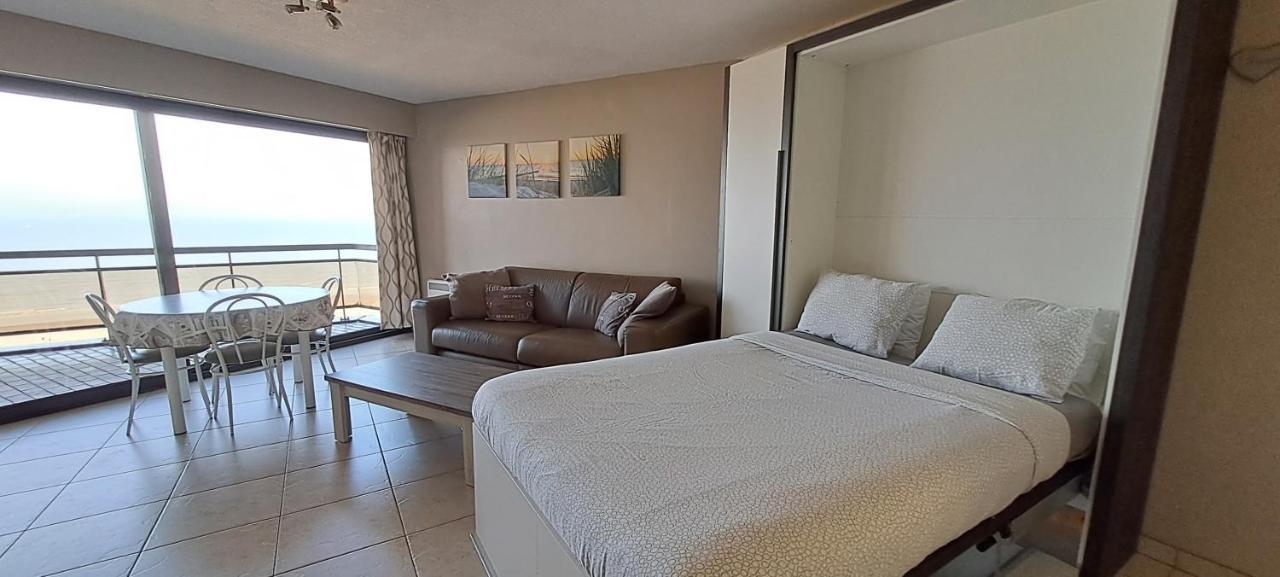 Large Beachstudio Seaview Blankenberge Near Brugge Esterno foto