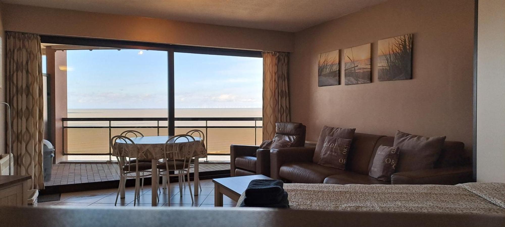 Large Beachstudio Seaview Blankenberge Near Brugge Esterno foto
