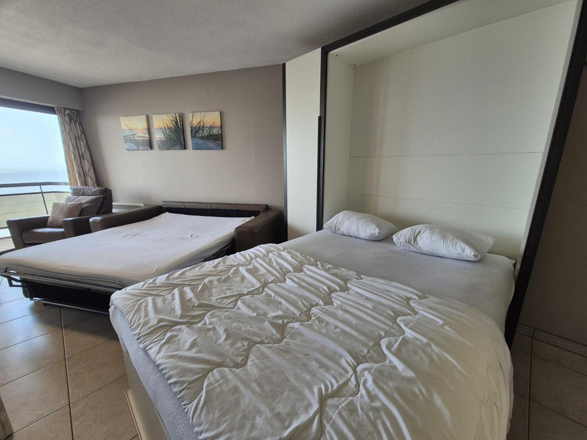 Large Beachstudio Seaview Blankenberge Near Brugge Esterno foto
